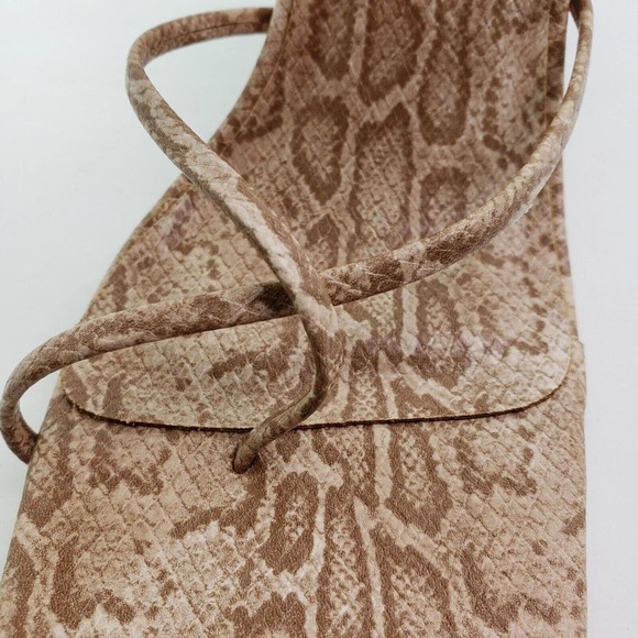 Miss Lola Rayez Womens Sz 8 Tan Snake Skin Pattern Ankle Ties 4.75" Heel Sandals - Picture 9 of 11